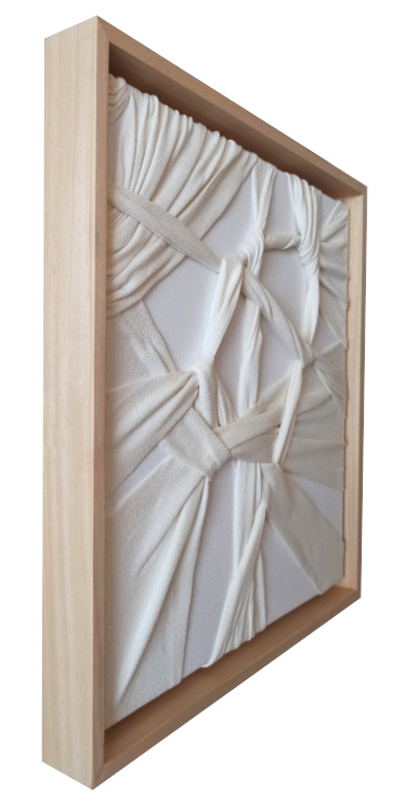COORDINACIÓN - Cuadro de tela sobre lienzo en marco americano de madera 44,3 x 44,3 x 4,5 cm